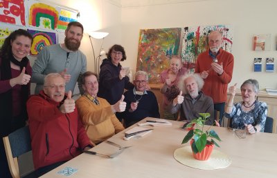 Spendenaktion auf betterplace für Demenz-Buttons: Gemeinsam stark gegen das Vergessen!