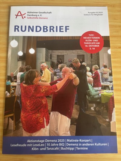 Der zweite Rundbrief der Alzheimer Gesellschaft Hamburg in diesem Jahr ist da und geht in den nächsten Tagen an unsere Mitglieder per Post raus