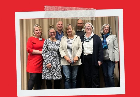 Alzheimer Hamburg | Mitgliederversammlung 2025: Wiederwahl des Vorstands und große Anerkennung für das Ehrenamt in  ...