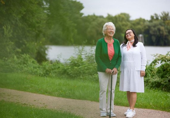 Alzheimer Hamburg | SeniorPartner wechselt von der Diakonie Hamburg in die Martha Stiftung – Ehrenamt mit Herz bleibt  ...