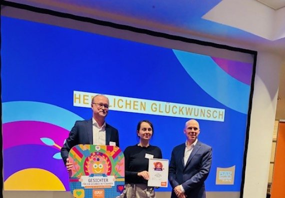 Alzheimer Hamburg | Dritter Platz beim DAK-Engagementpreis: Marina Stein und das Projekt „Alzheimer-Telefon“  ...